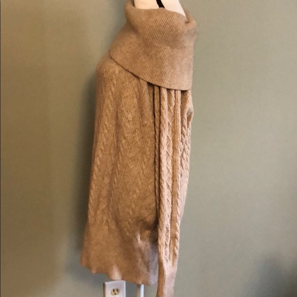 REV cowl/off the shoulder sweater - Picture 2 of 6